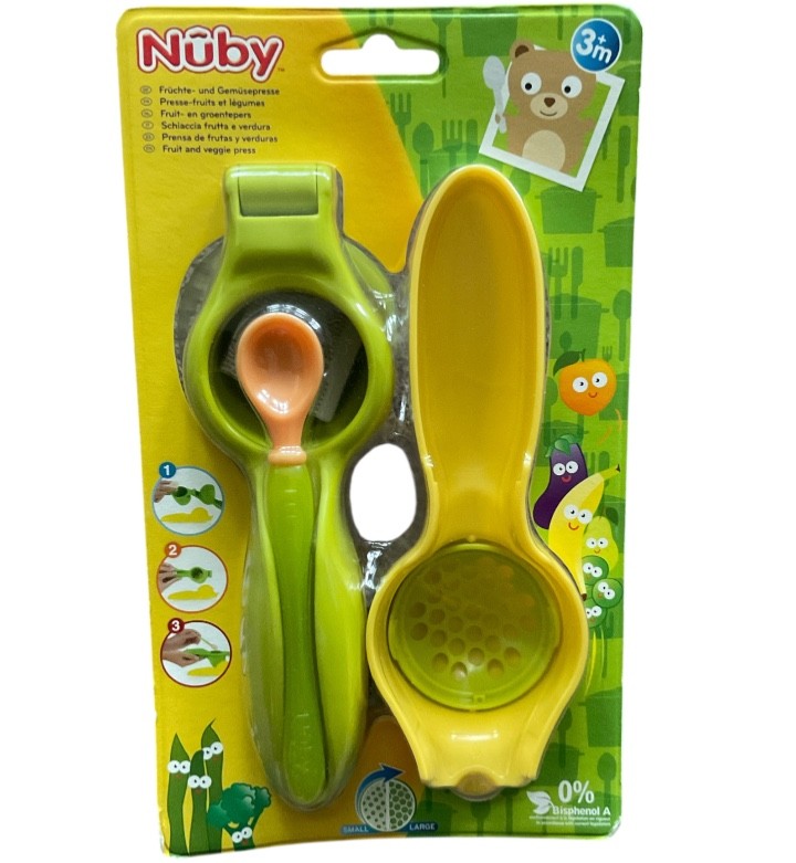NUBY GARDEN FRESH BABY FRUIT & VEGGIE FOOD PRES WITH HANDLE & SPOON